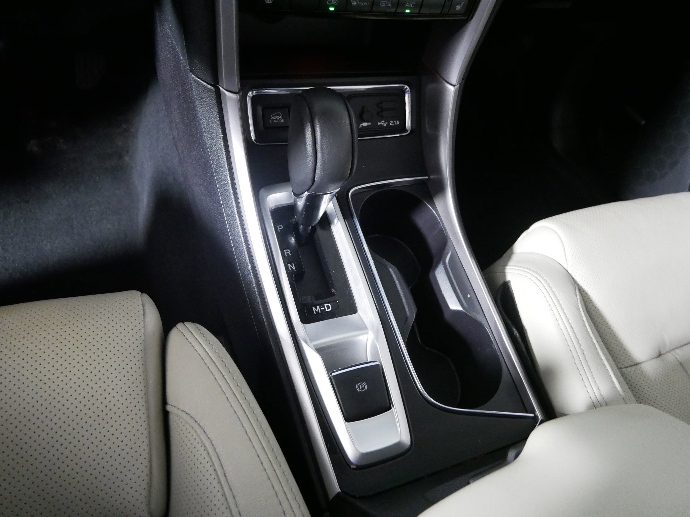 Used 2019 Subaru Ascent Limited AWD/4WD image 24