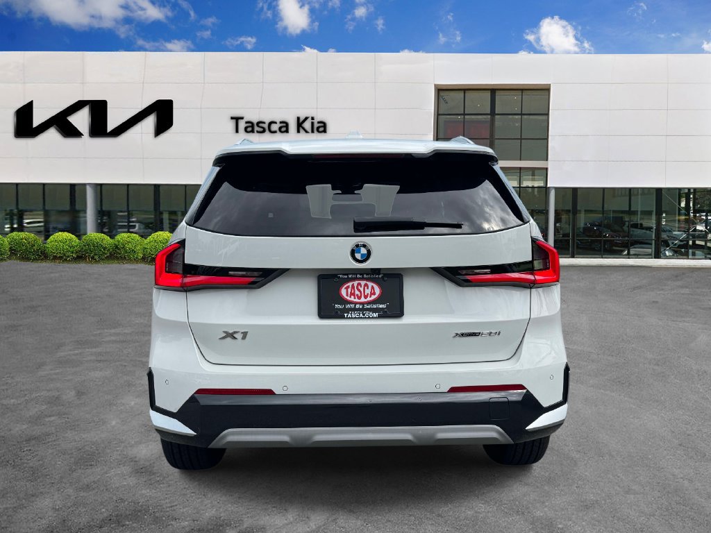 Used 2025 BMW X1 xDrive28i w/ Technology Package AWD/4WD image 5