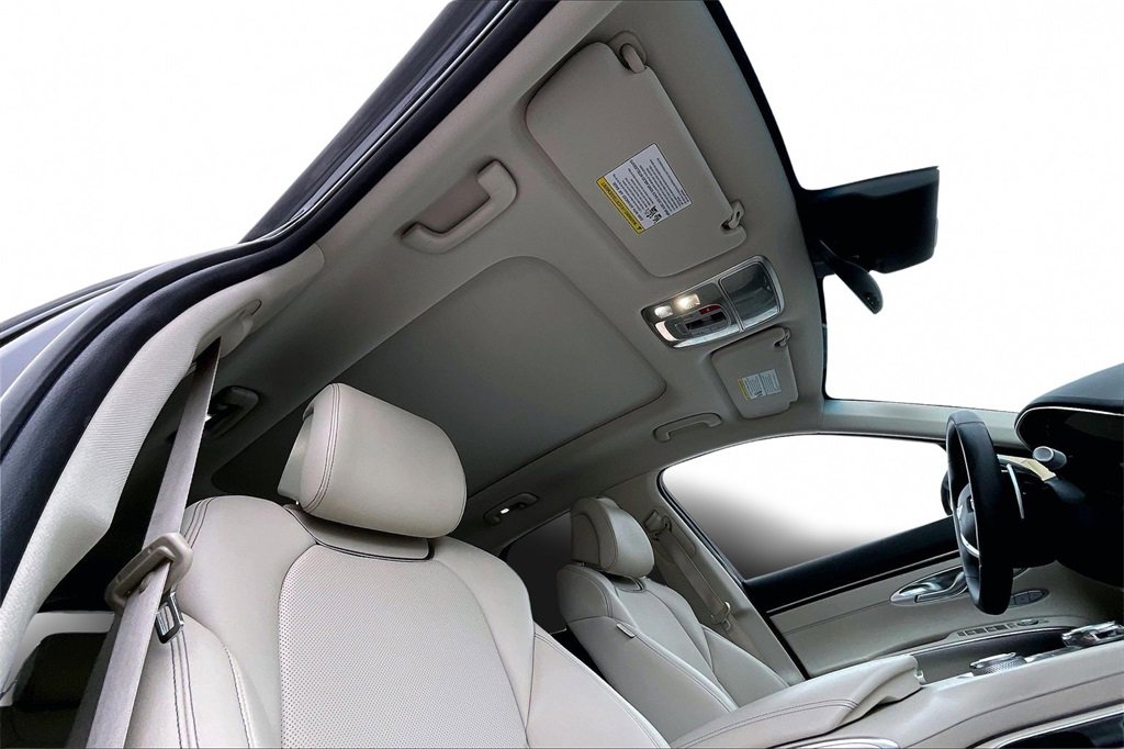 Used 2023 Genesis GV70 2.5T Select w/ Select Package image 25