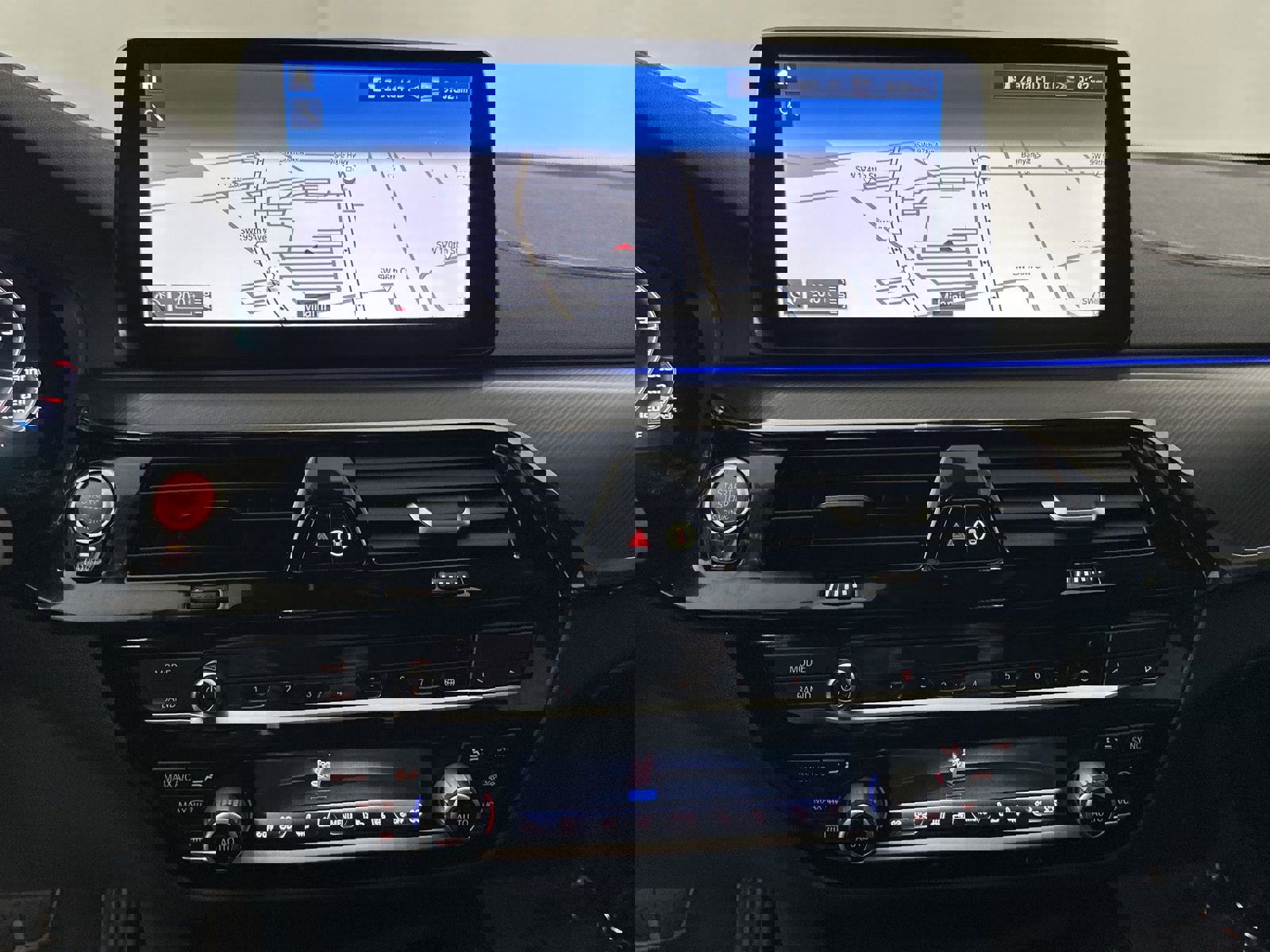 Used 2021 BMW M5 w/ Competition Package image 21