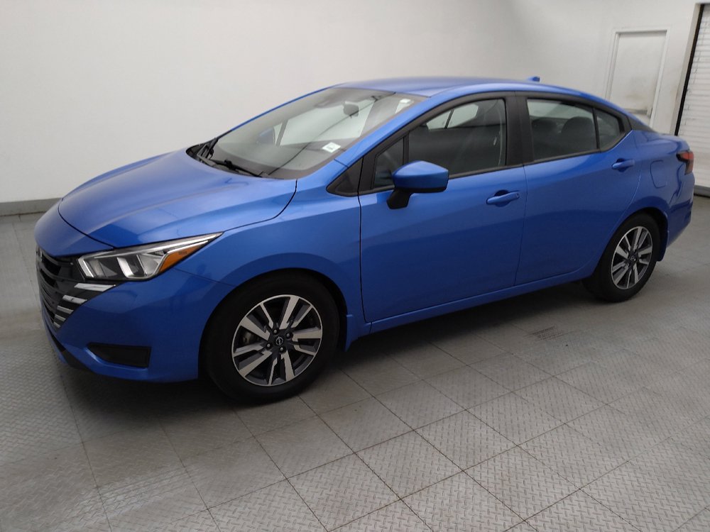 Used 2023 Nissan Versa SV w/ Trunk Package FWD image 2
