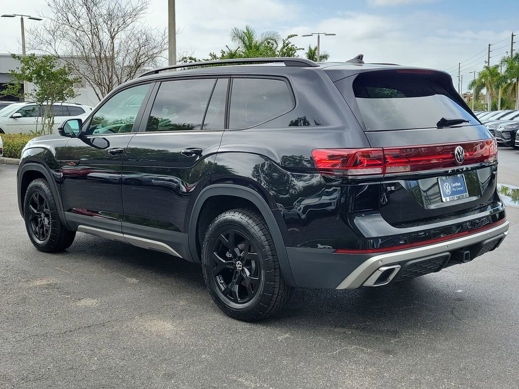 Certified 2026 Volkswagen Atlas Peak Edition AWD/4WD image 4