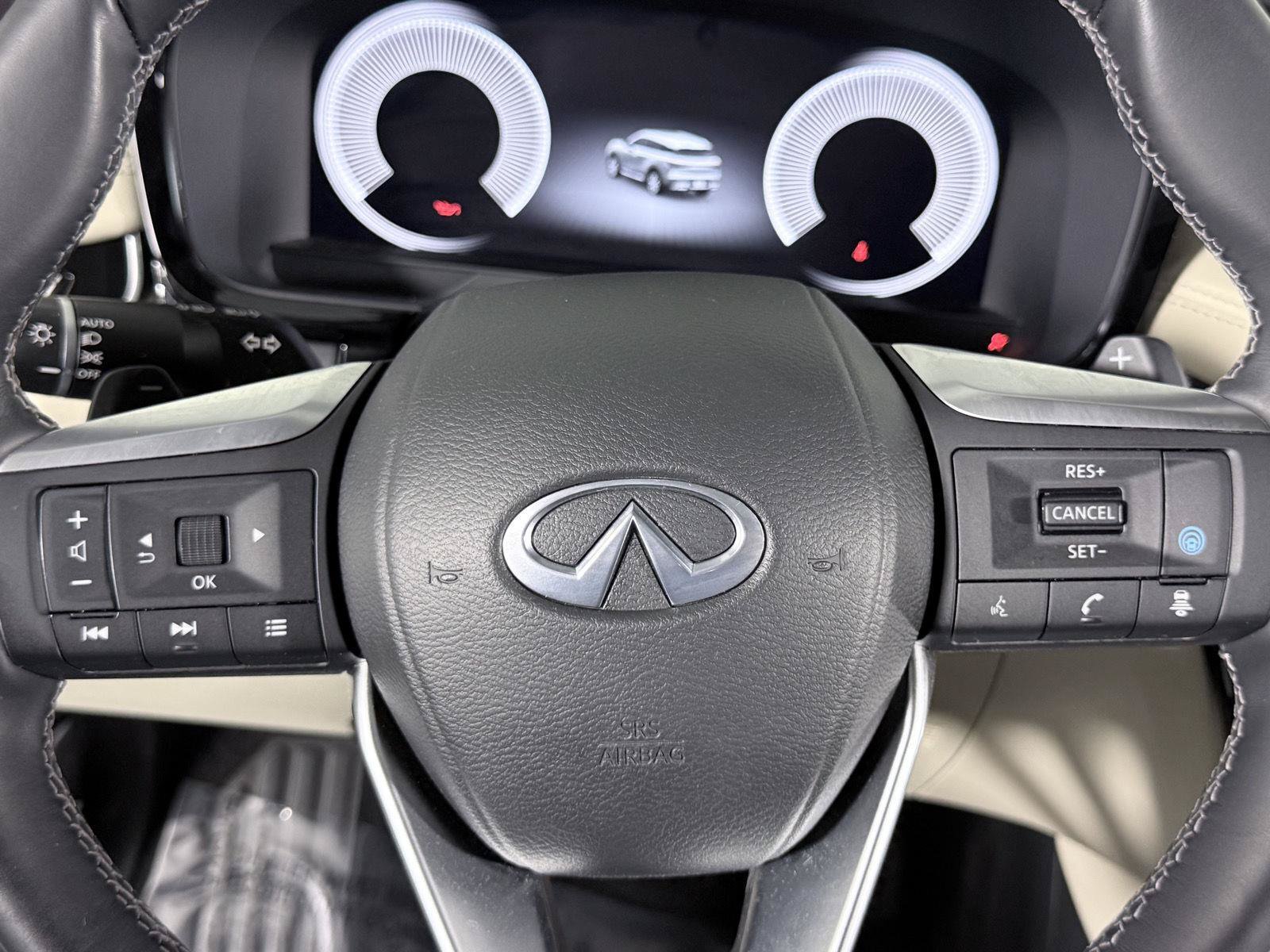 Certified 2023 INFINITI QX60 Sensory AWD/4WD image 13