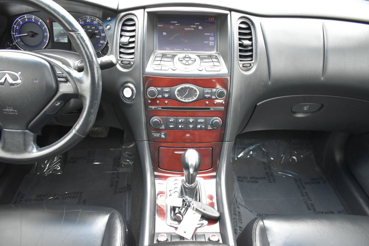 Used 2017 INFINITI QX50 2WD w/ Premium Plus Package image 19