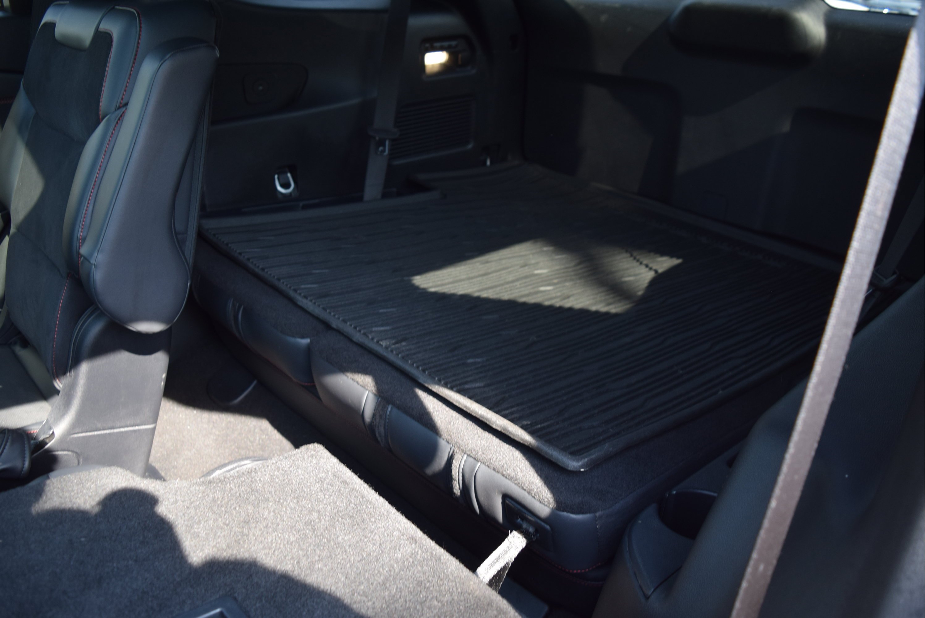 Used 2025 Ford Explorer ST w/ Sun And Sound Package AWD/4WD image 10