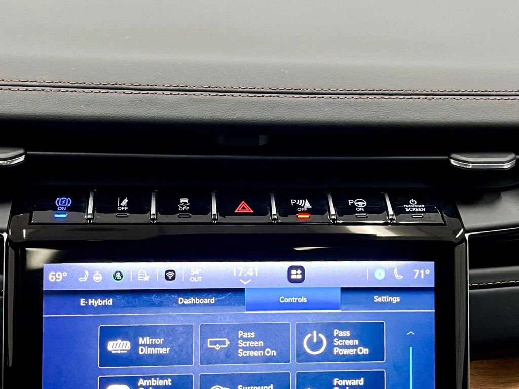 Used 2022 Jeep Grand Cherokee Summit image 22