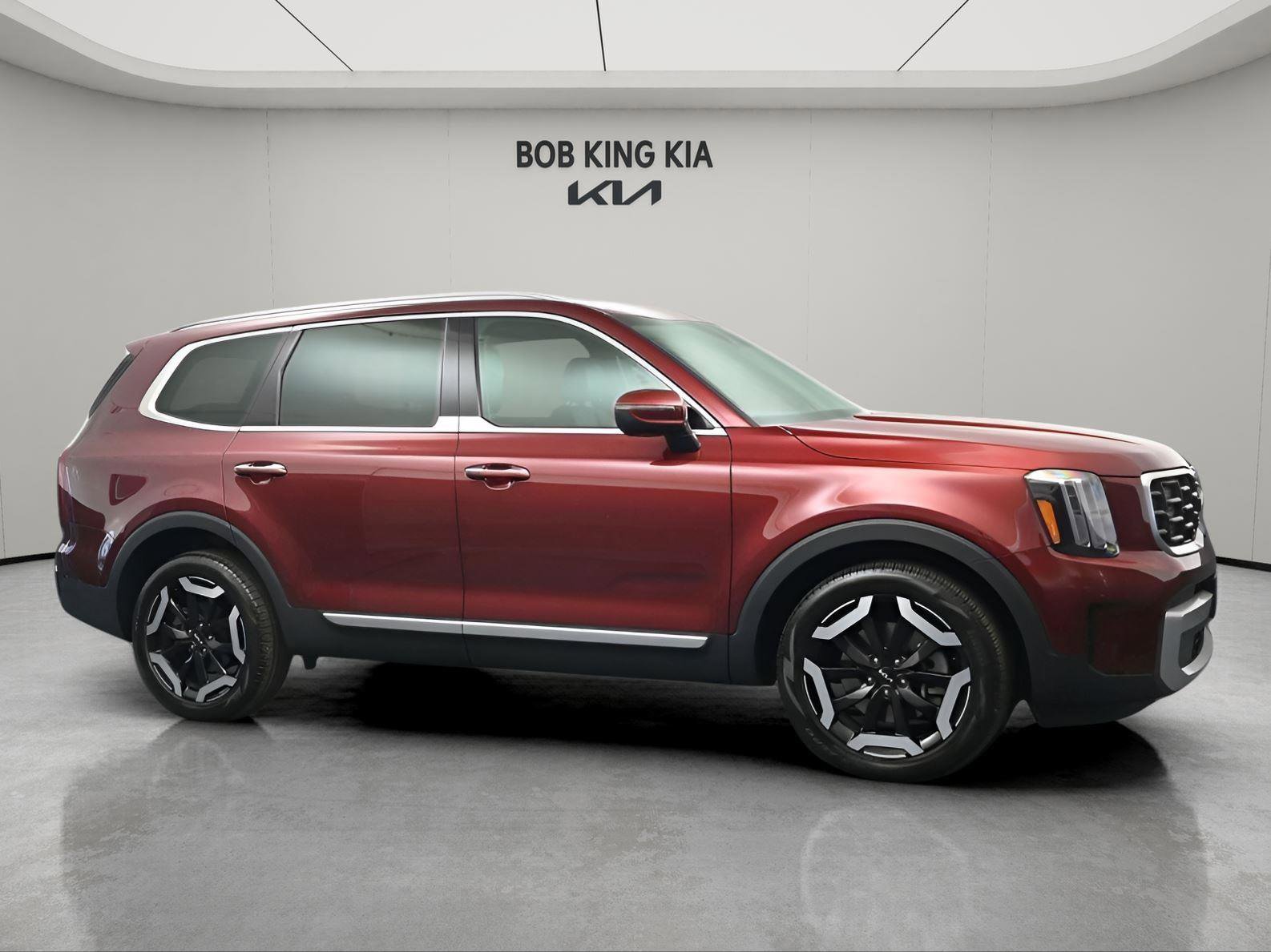 Used 2024 Kia Telluride S w/ S Sunroof Package AWD/4WD image 2
