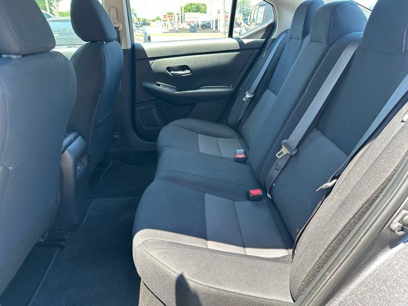 Used 2023 Nissan Sentra SV FWD image 11