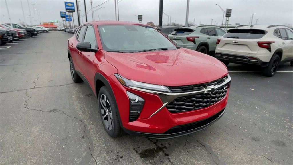 New 2026 Chevrolet Trax RS image 4