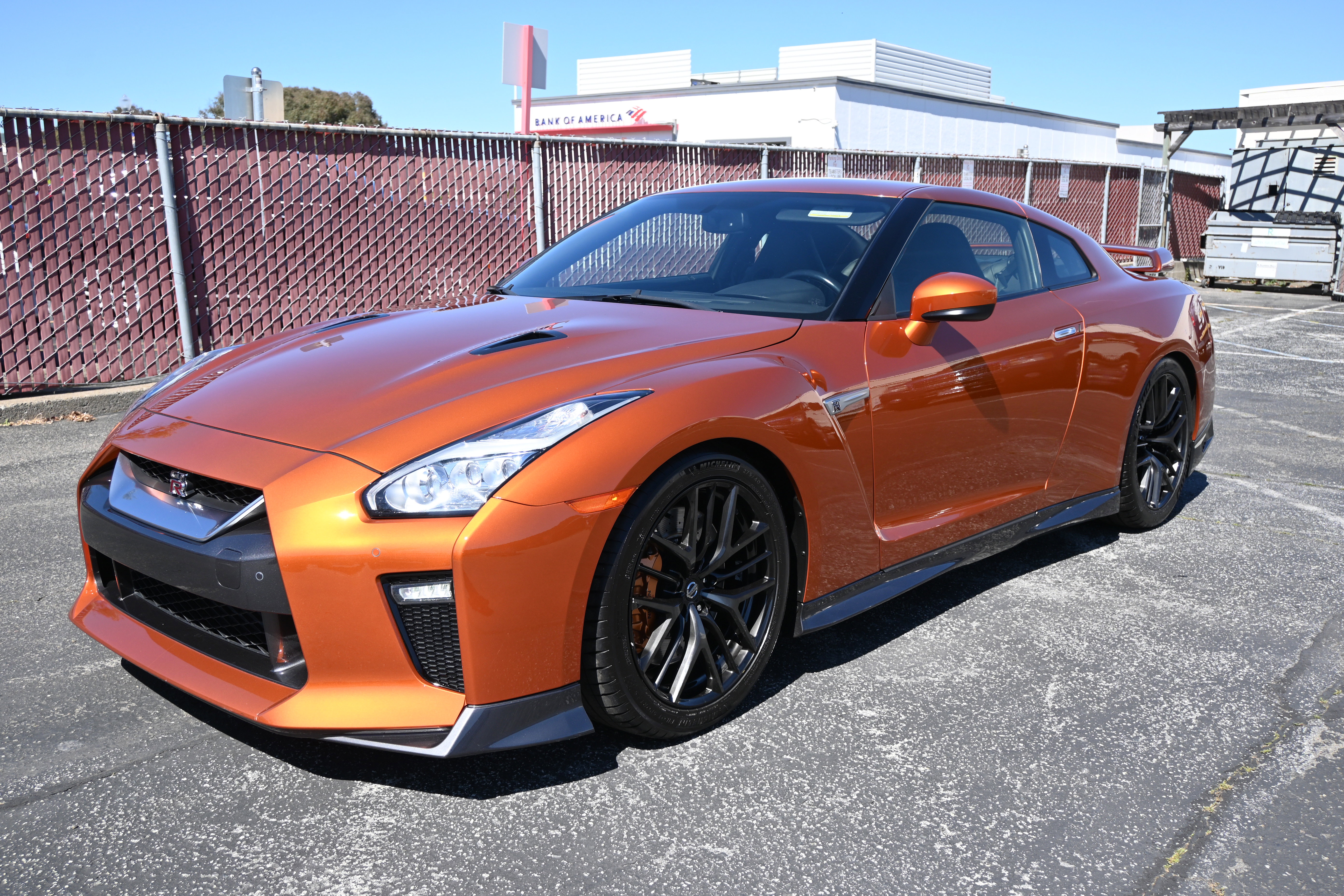 Used 2017 Nissan GT-R Premium AWD/4WD image 1
