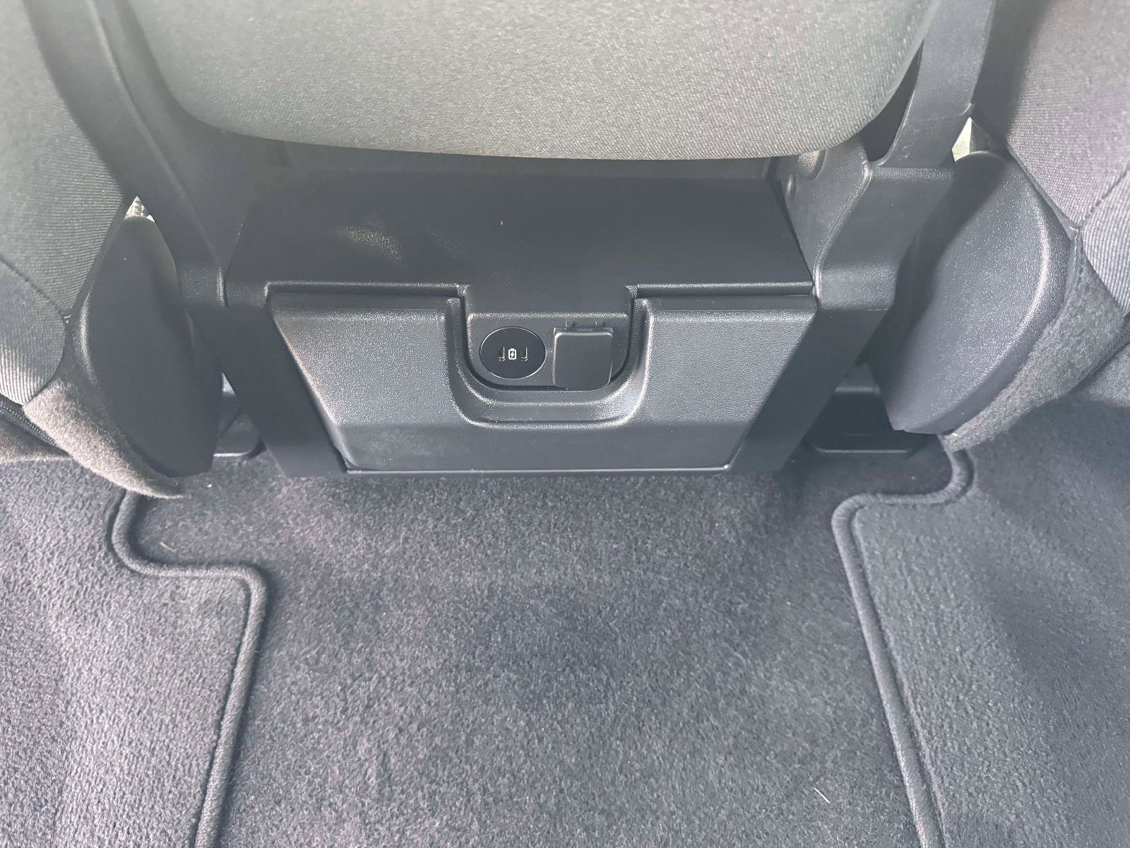 Used 2025 Ford F150 XLT w/ Equipment Group 301A Standard image 21