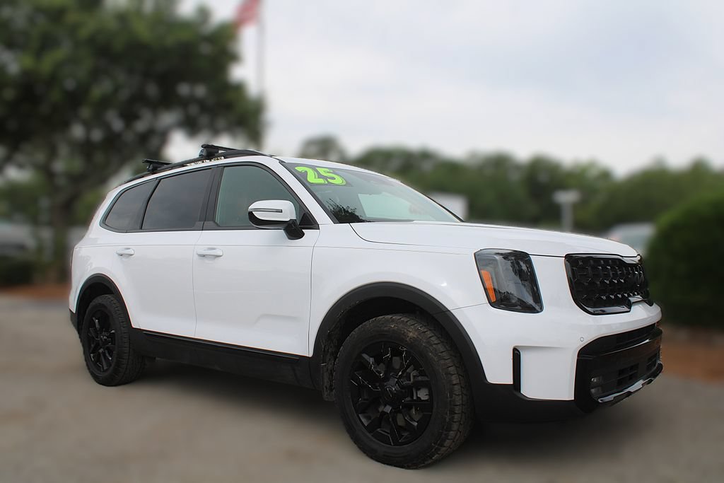 Certified 2025 Kia Telluride SX Prestige X-Pro AWD/4WD image 3