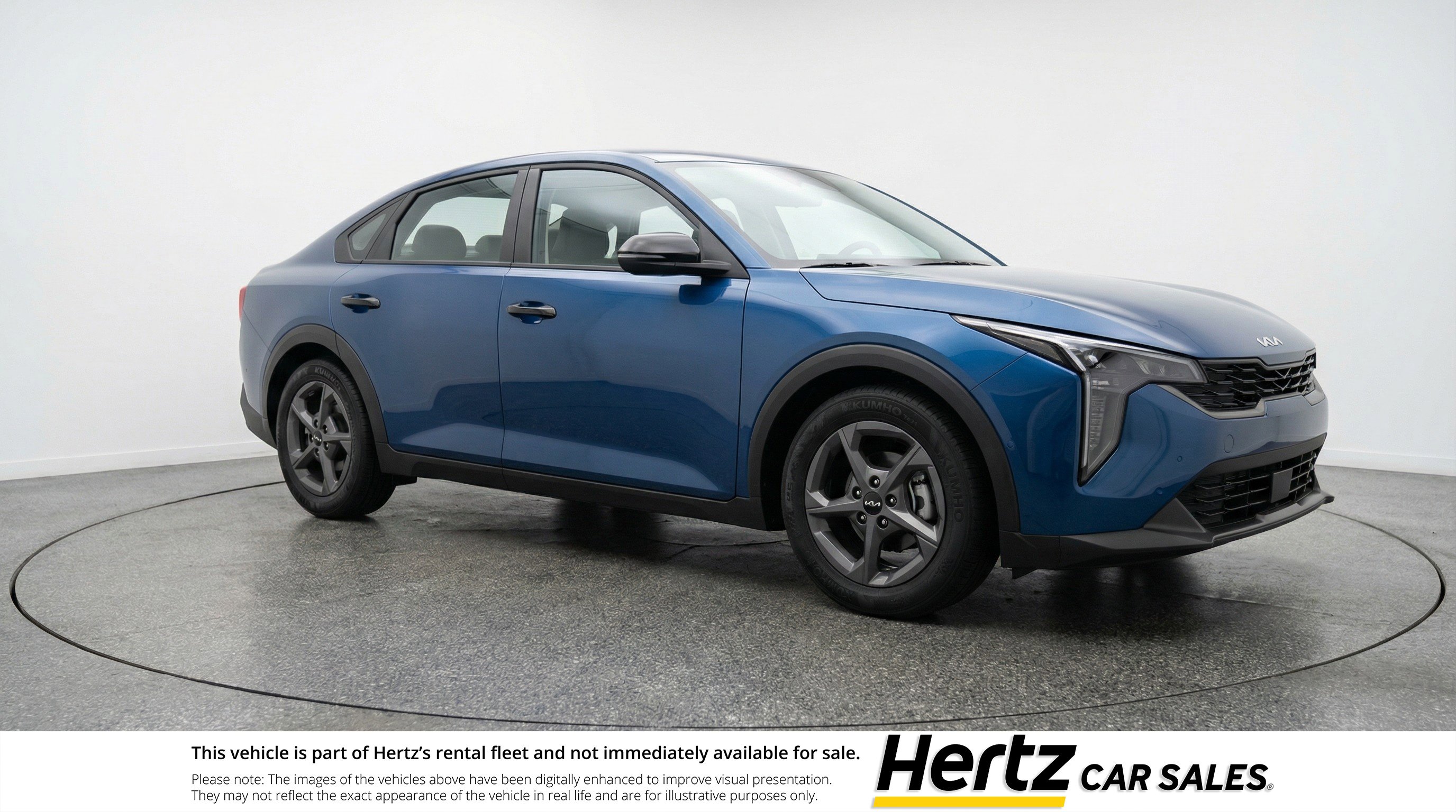 Used 2025 Kia K4 LXS image 1