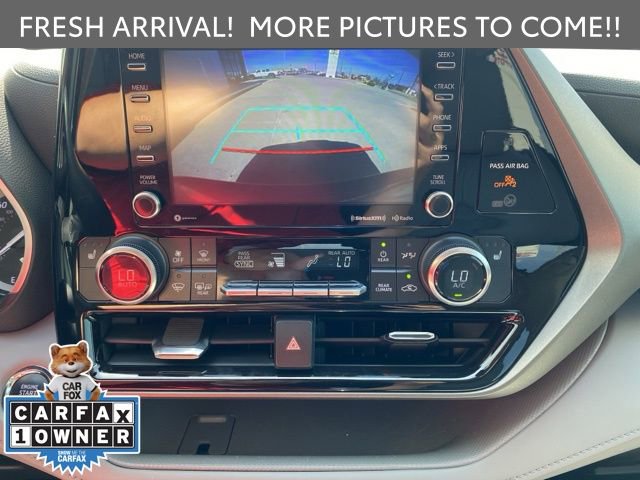 Used 2022 Toyota Highlander XLE image 9