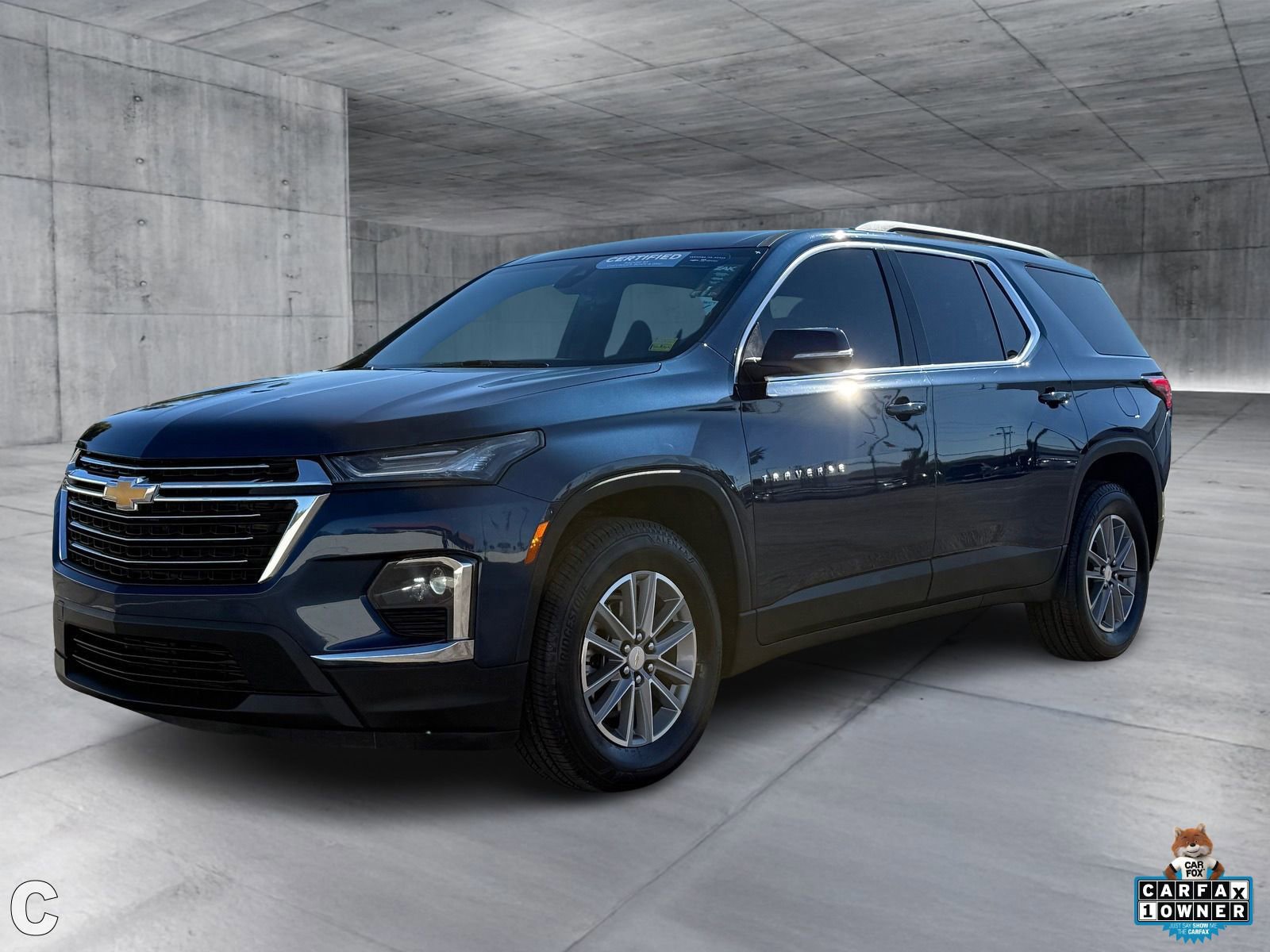 Certified 2023 Chevrolet Traverse LT image 2