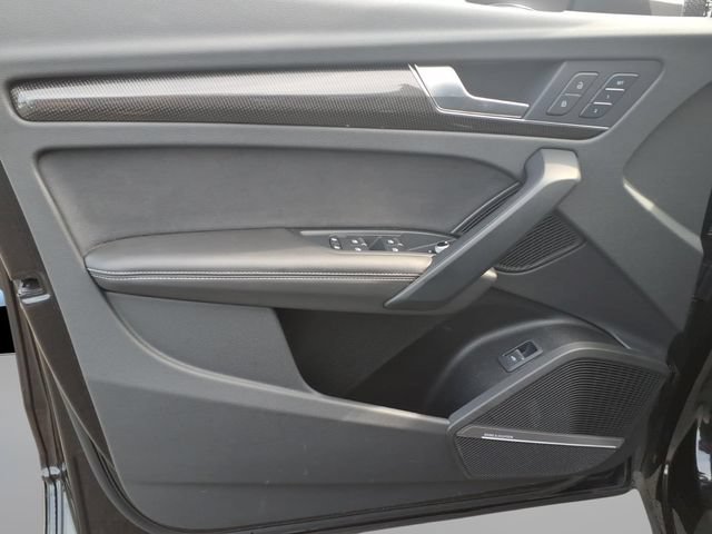 Used 2022 Audi SQ5 Premium Plus AWD/4WD image 25