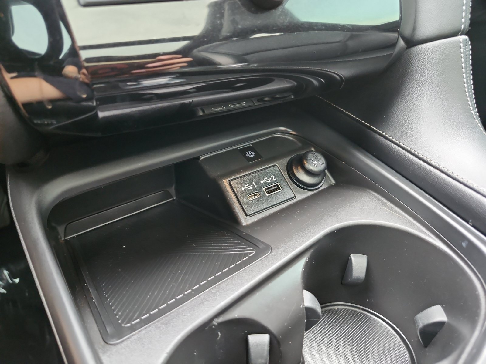 Used 2023 INFINITI QX50 Luxe AWD/4WD image 21