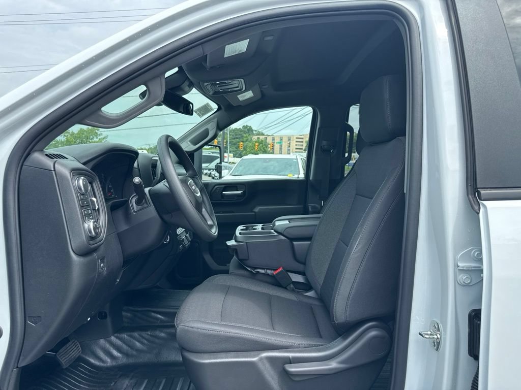 New 2026 GMC Sierra 2500 Pro w/ 1SA Pro Safety Plus Package AWD/4WD image 11