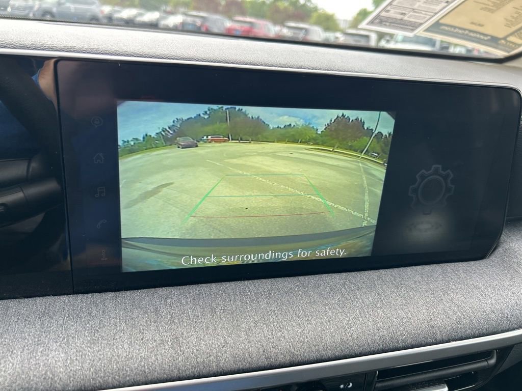 Used 2025 Nissan Kicks SV FWD image 31