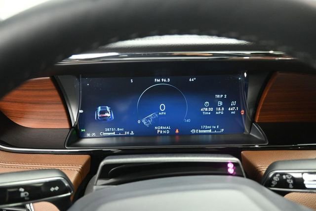 Used 2023 Lincoln Navigator Reserve AWD/4WD image 15