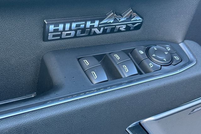 New 2026 Chevrolet Silverado 1500 High Country w/ Technology Package AWD/4WD image 15
