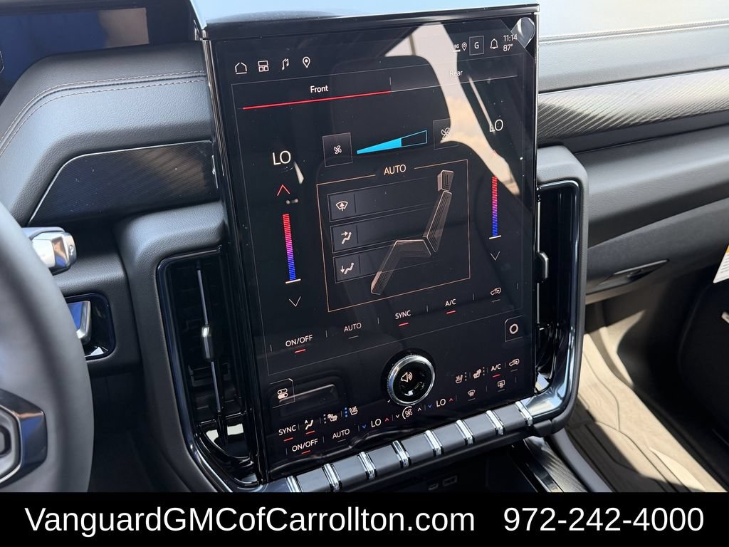 New 2026 GMC Yukon AT4 w/ AT4 Premium Plus Package AWD/4WD image 16