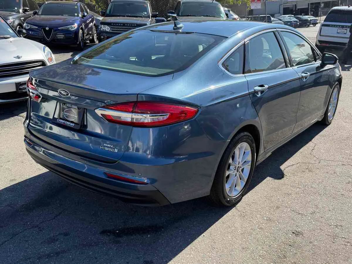Used 2019 Ford Fusion SEL FWD image 6