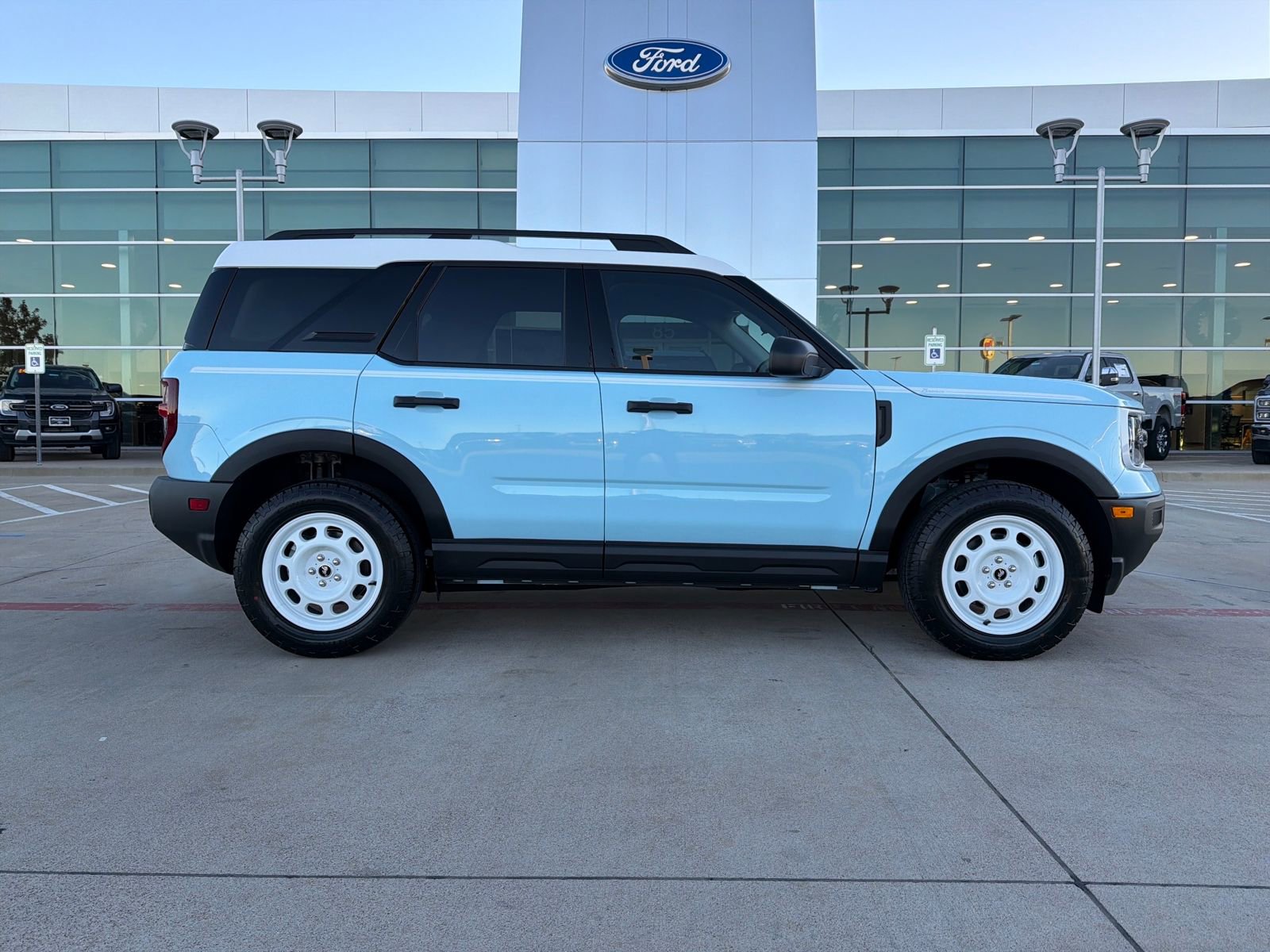 New 2025 Ford Bronco Sport Heritage w/ Convenience Package image 6