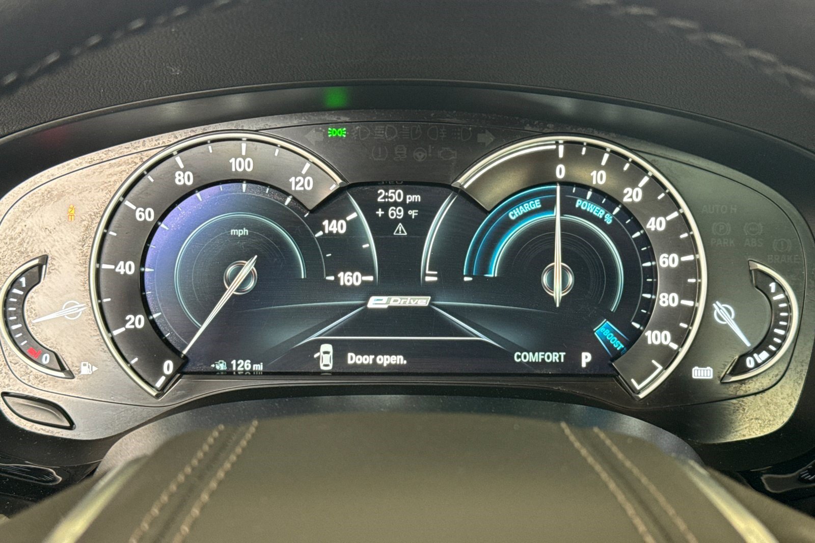 Used 2018 BMW 530e xDrive AWD/4WD image 23
