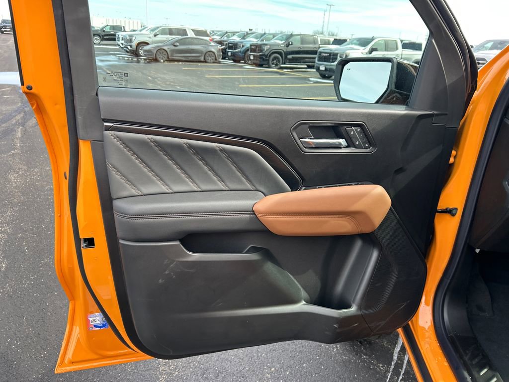 New 2026 GMC Canyon AT4 w/ Technology Plus Package AWD/4WD image 16