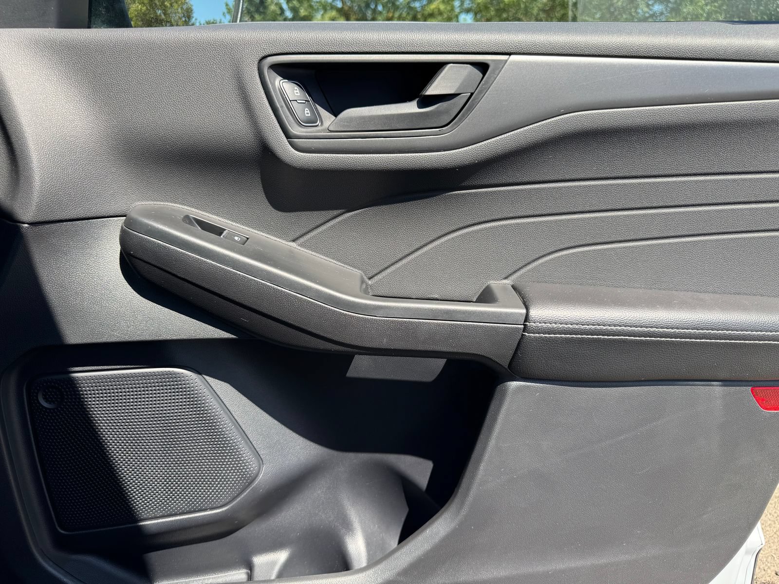Used 2025 Ford Escape Active FWD image 20