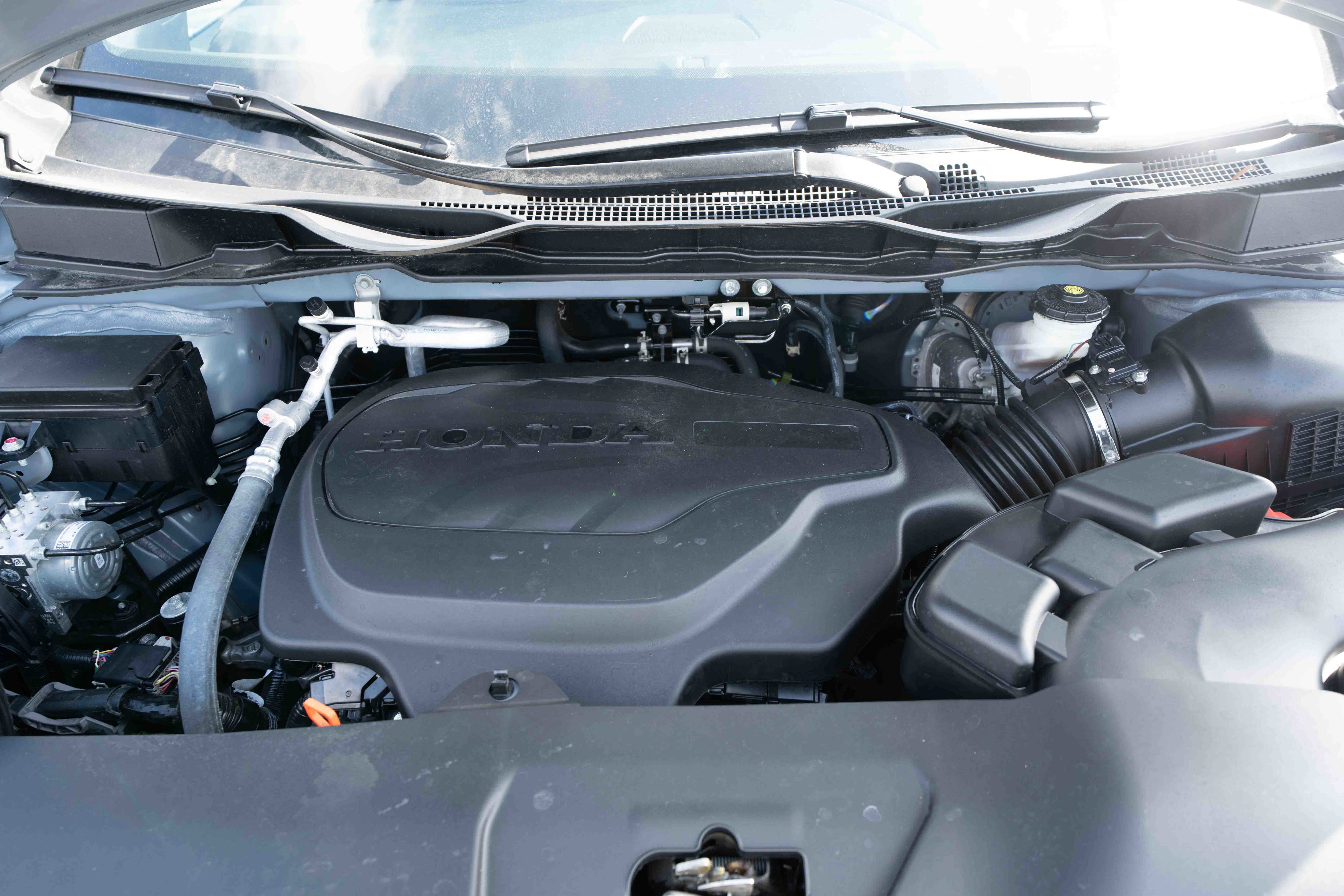 Used 2025 Honda Odyssey Sport-L image 32