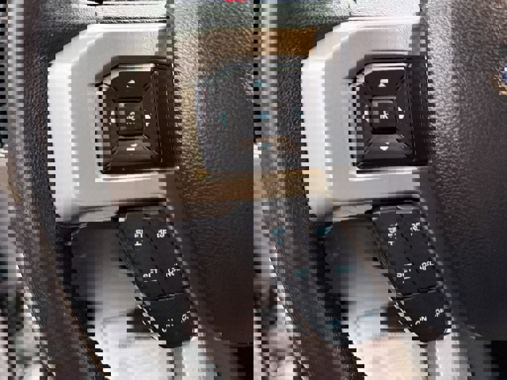 Used 2020 Ford F250 Lariat w/ Lariat Value Package image 18