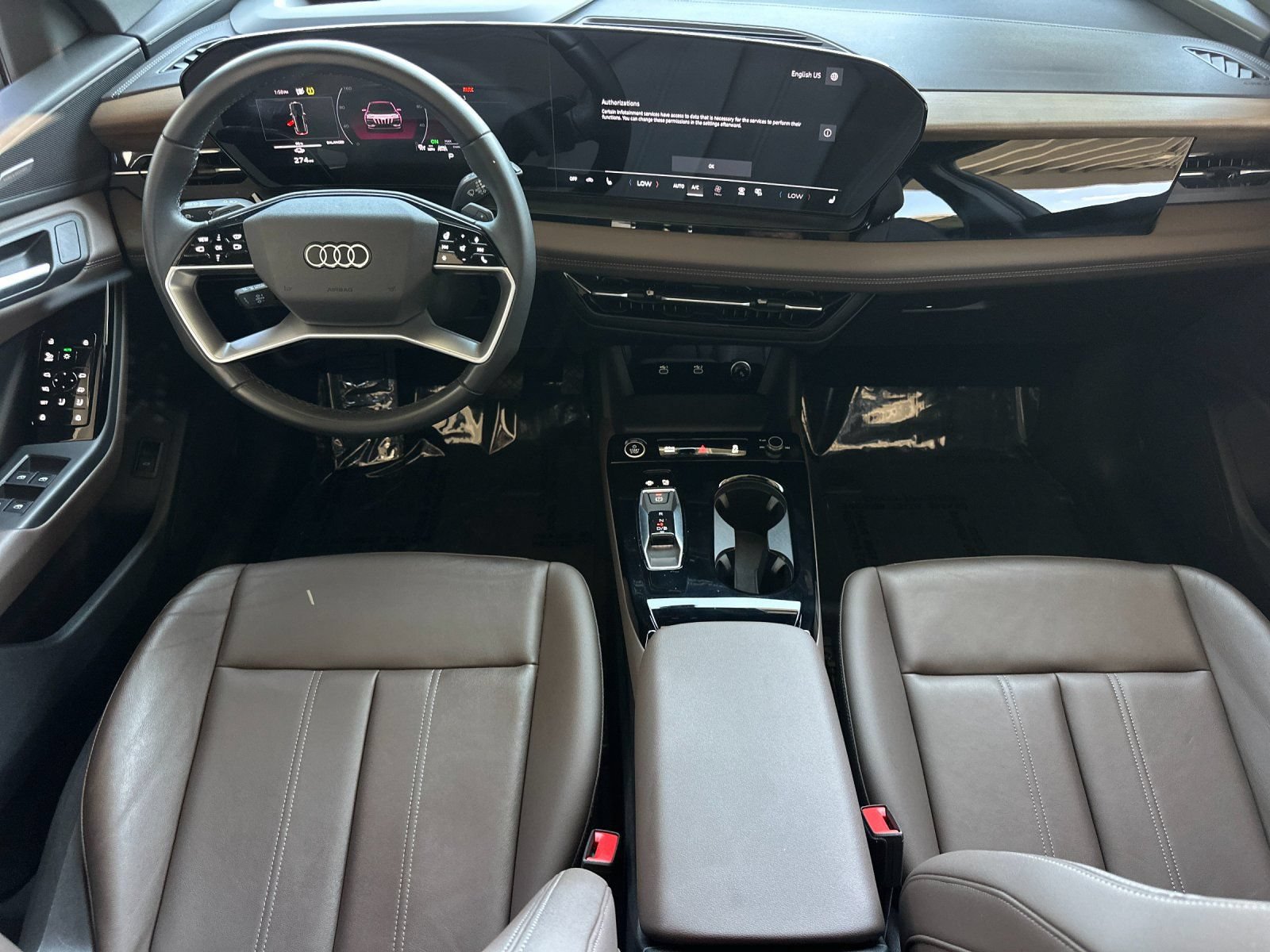 Used 2025 Audi Q6 e-tron Premium Plus w/ Premium Plus AWD/4WD image 12
