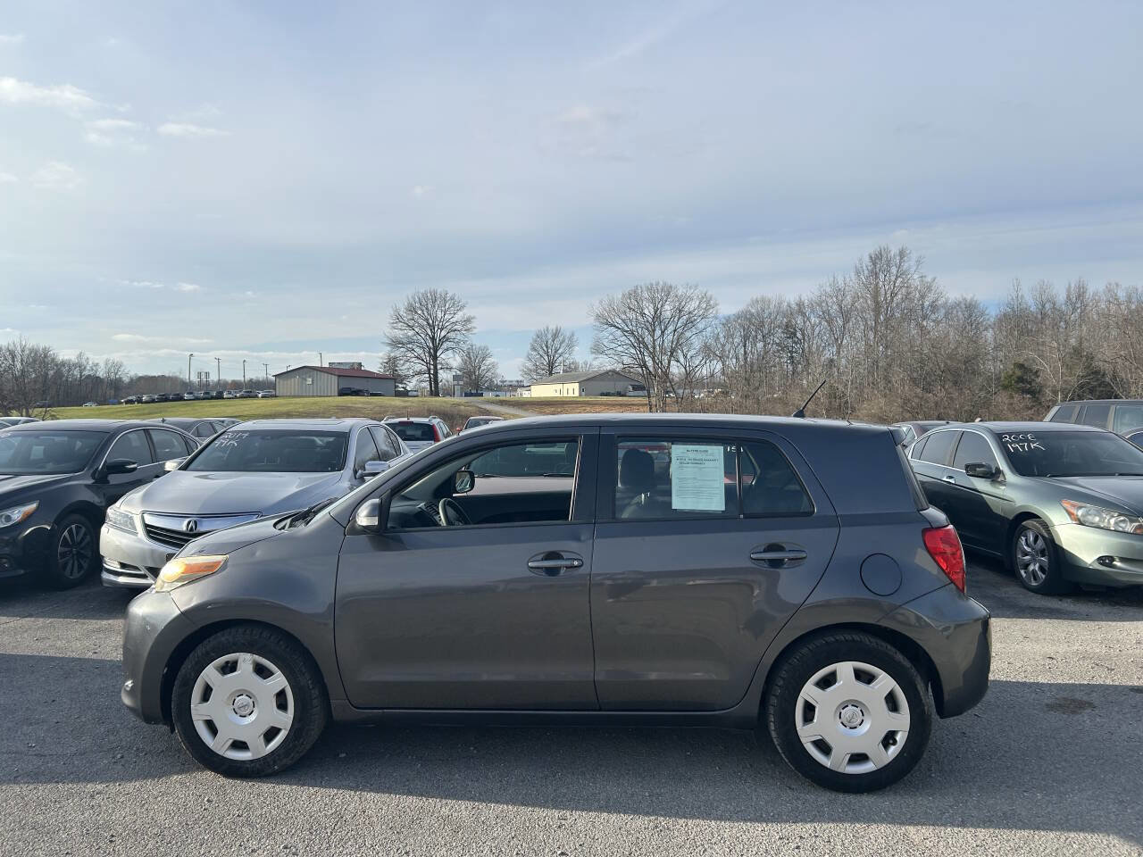 Used 2010 Scion xD FWD image 3