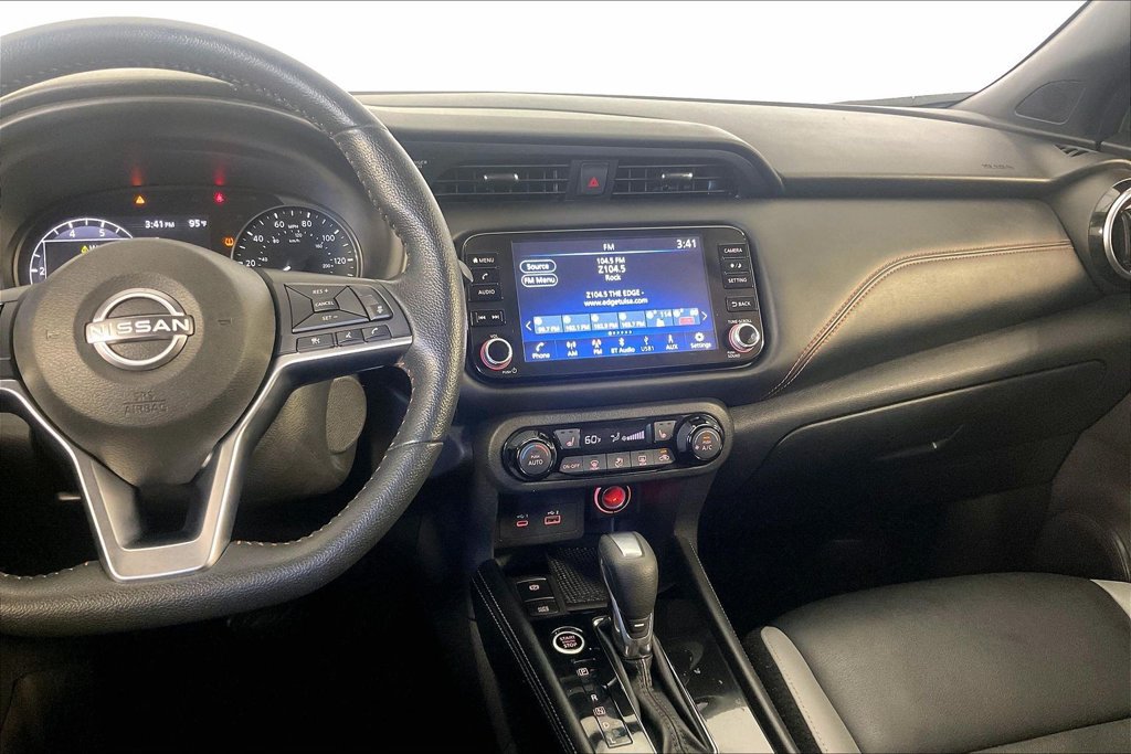 Used 2024 Nissan Kicks SR w/ SR Premium Package FWD image 8