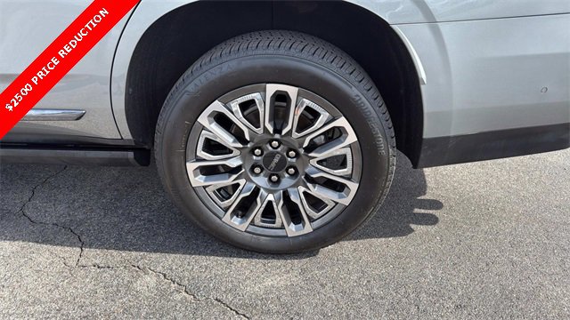 Certified 2023 GMC Yukon Denali Ultimate image 11
