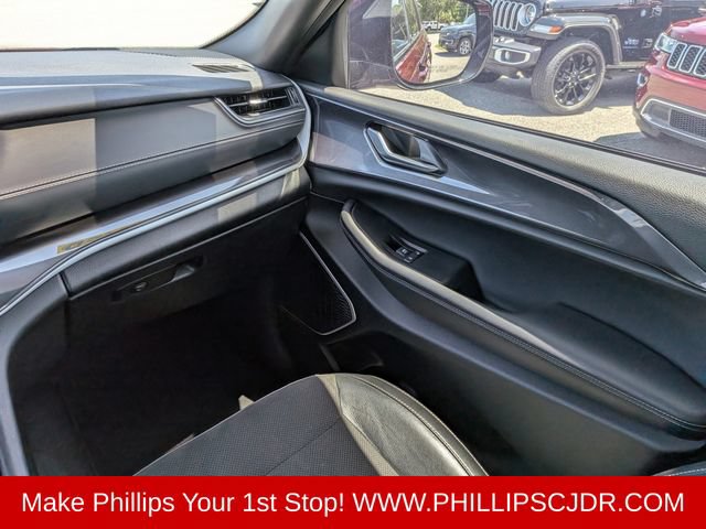 Certified 2021 Jeep Grand Cherokee L Laredo AWD/4WD image 16