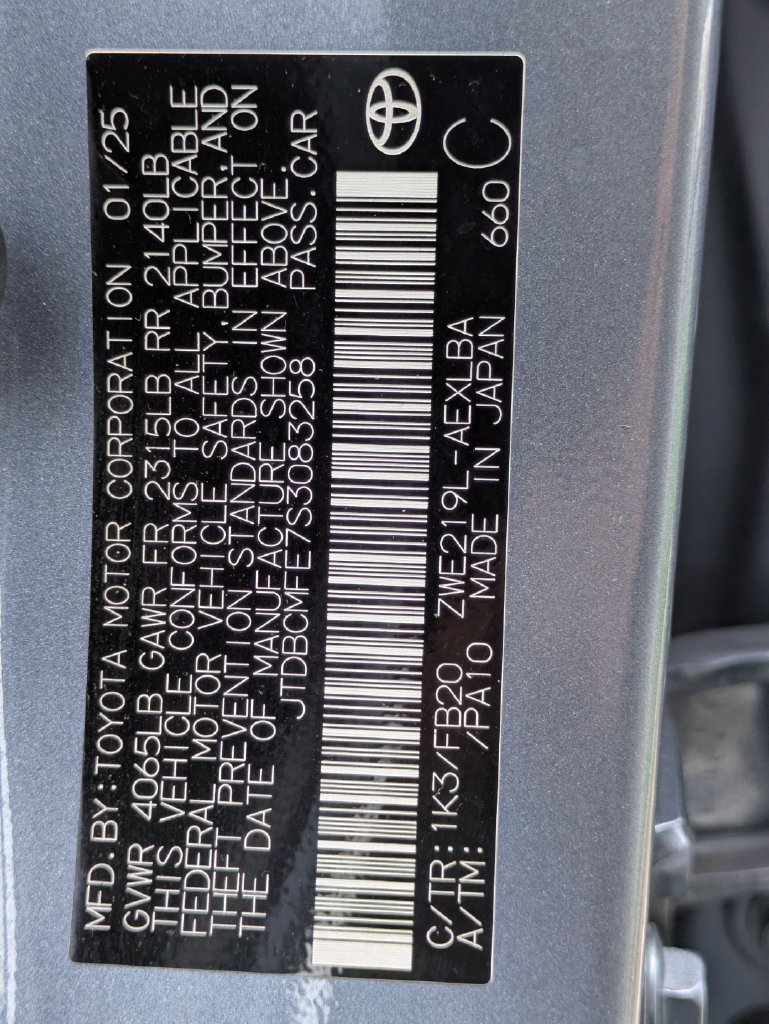 Used 2025 Toyota Corolla LE FWD image 34