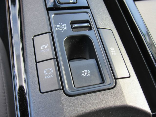 Used 2023 Toyota Prius LE image 26