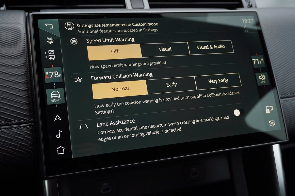 Certified 2026 Land Rover Discovery Sport Landmark AWD/4WD image 20