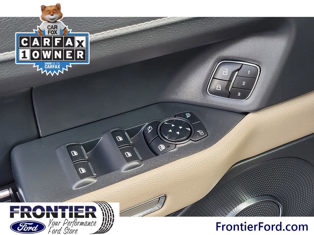 Used 2023 Ford Expedition Max Limited image 13