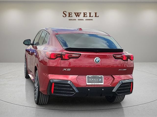New 2026 BMW X2 xDrive28i w/ M Sport Package AWD/4WD image 3