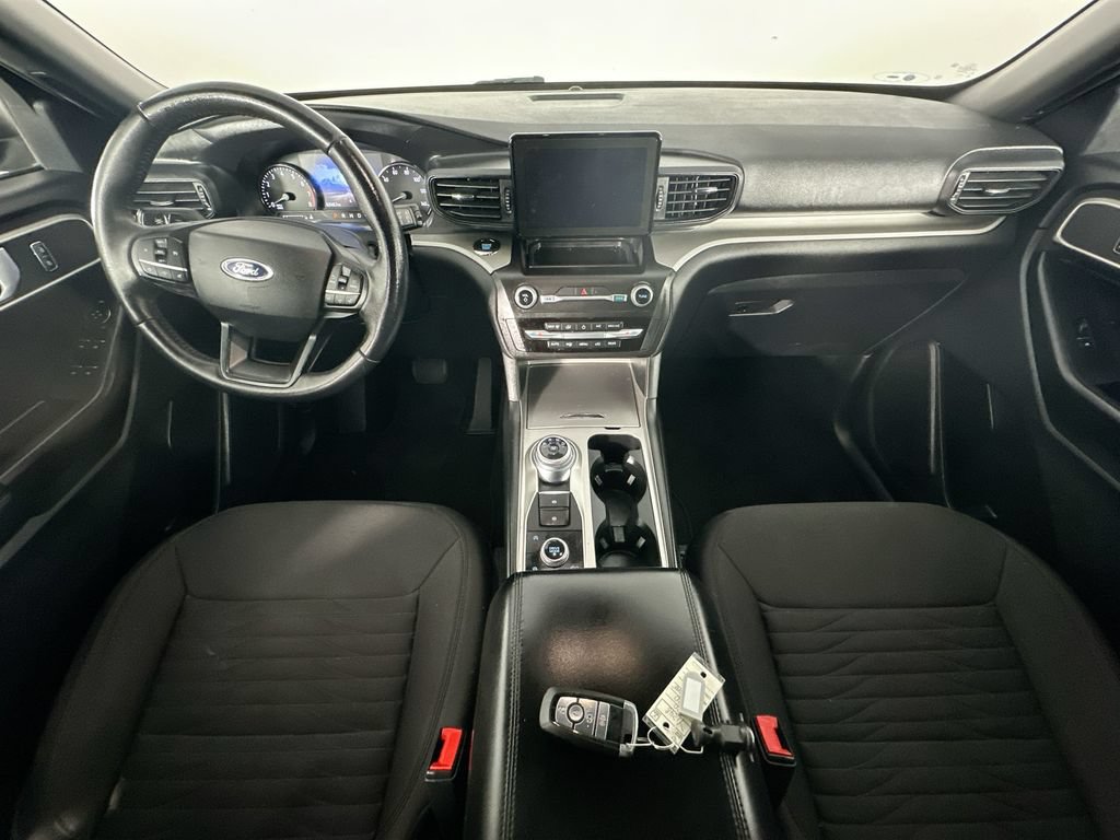 Used 2020 Ford Explorer XLT AWD/4WD image 10