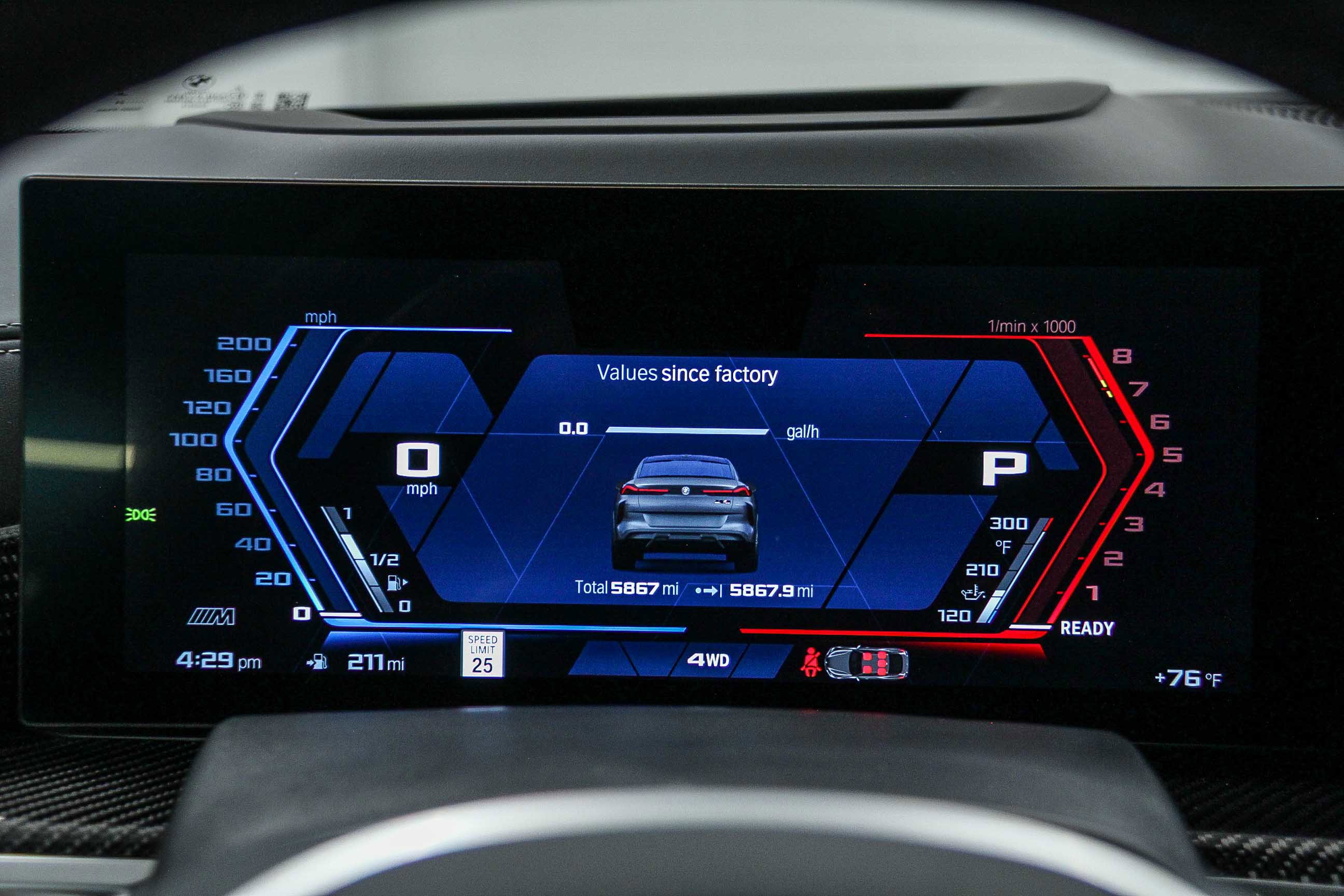 Used 2025 BMW X6 M Competition w/ Executive Package image 24