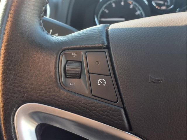 Used 2015 Chevrolet Captiva Sport LT w/ Convenience Package FWD image 10