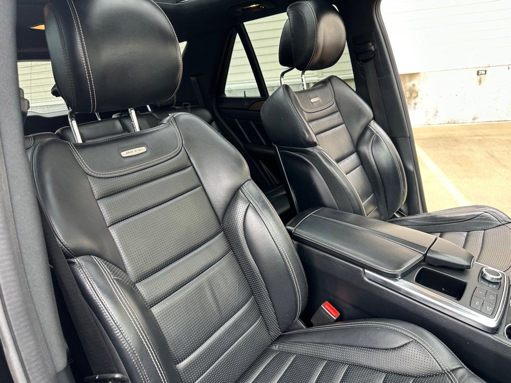 Used 2013 Mercedes-Benz ML 63 AMG 4MATIC image 25