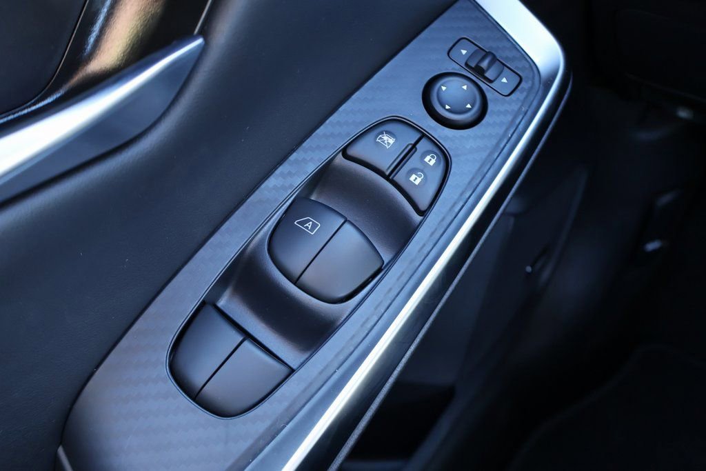 New 2025 Nissan Sentra SR w/ SR Premium Package image 15