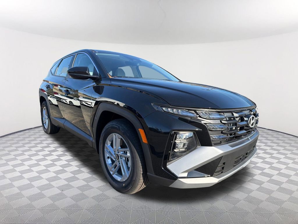 New 2026 Hyundai Tucson SE image 3