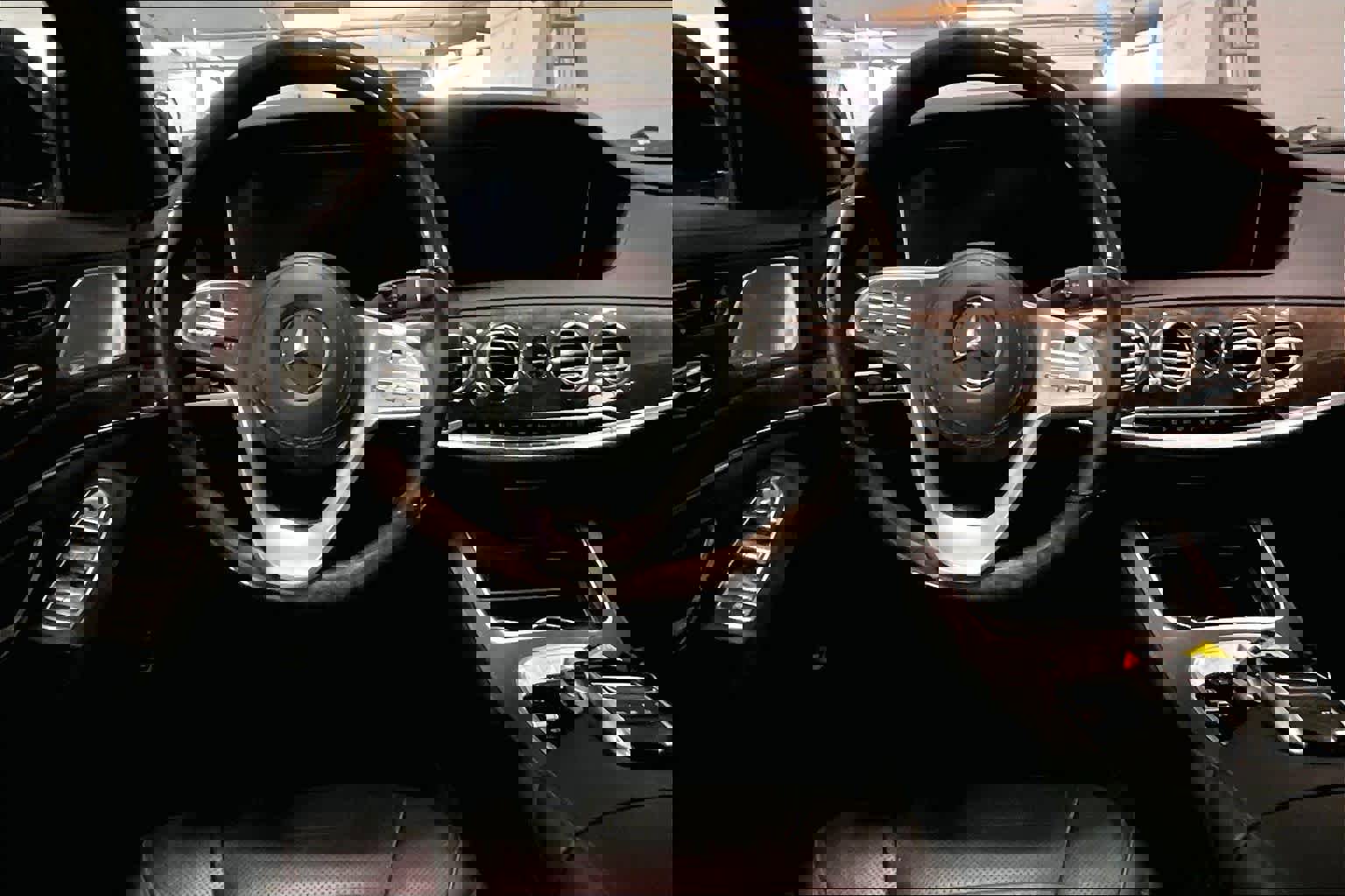 Used 2019 Mercedes-Benz S 560 4MATIC Sedan image 6